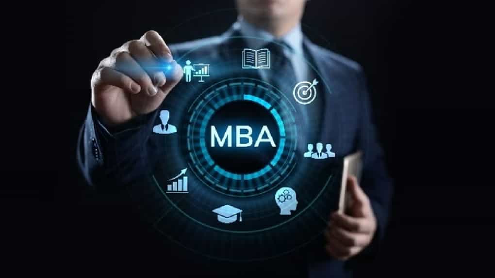 MBA en Chile: mejores universidades, precios y retorno de inversión